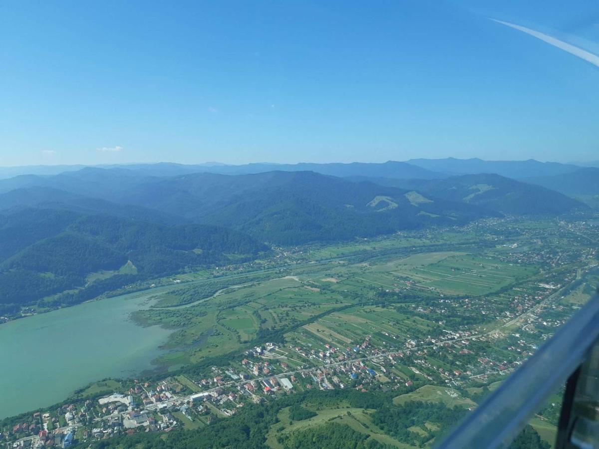Alma Apartament Piatra Neamţ Esterno foto